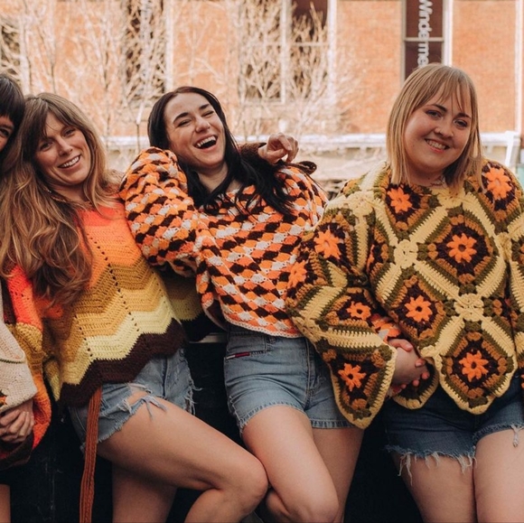 Hibuckyhandmade Furrow & Ridge Handmade Repurposed Granny Afghan Sweater - Picture 6 of 7